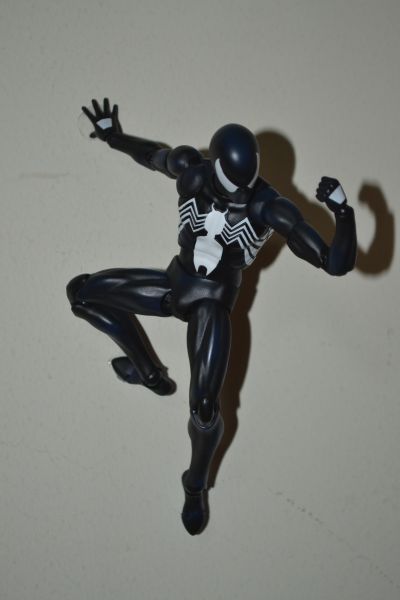 Mafex No.168 漫威漫画 蜘蛛侠 黑色战衣  (漫画版)