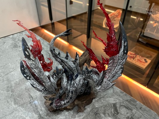 Capcom手办创造者 创作家模型 怪物猎人XX/GU 天彗龙