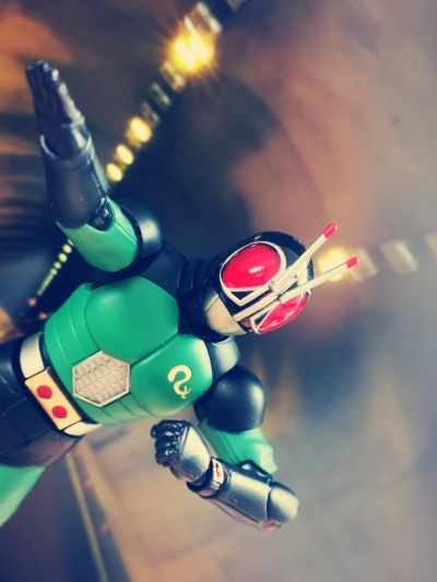 S.H.Figuarts 假面骑士暗日重生