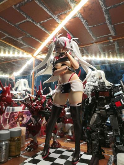 碧蓝航线 欧根亲王 赛车女郎