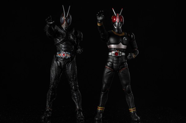 S.H.Figuarts(真骨雕制法)  假面骑士暗日