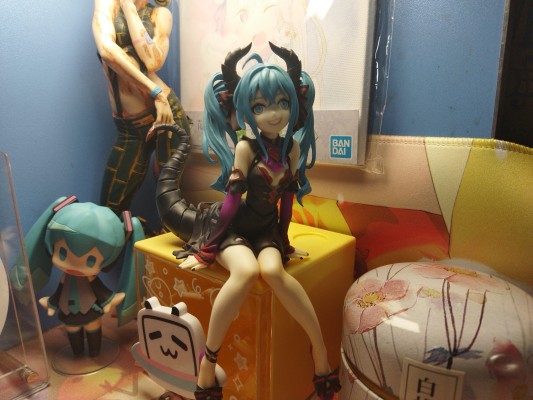 压泡面 初音未来 变色小恶魔