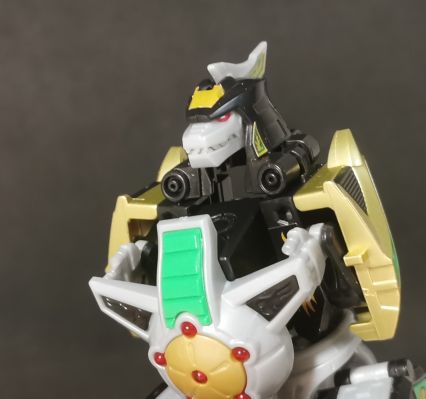 SUPER MINIPLA 恐龙战队 龙皇凯撒