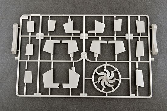 编号：05910  1/144 世界战舰系列 中国海军 092“夏”级战略核潜艇