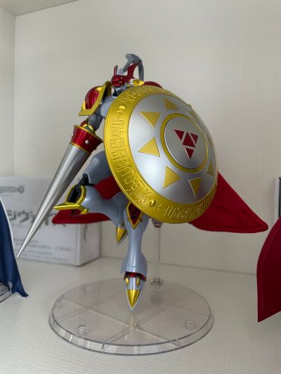 S.H.Figuarts   帝皇龙甲兽 战士形态 -特别配色版-