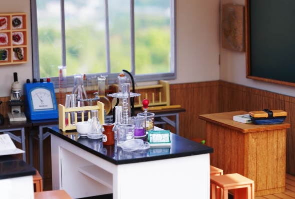 小小样品  我们的理科教室