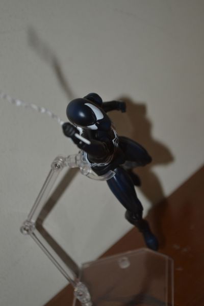 Mafex No.168 漫威漫画 蜘蛛侠 黑色战衣  (漫画版)