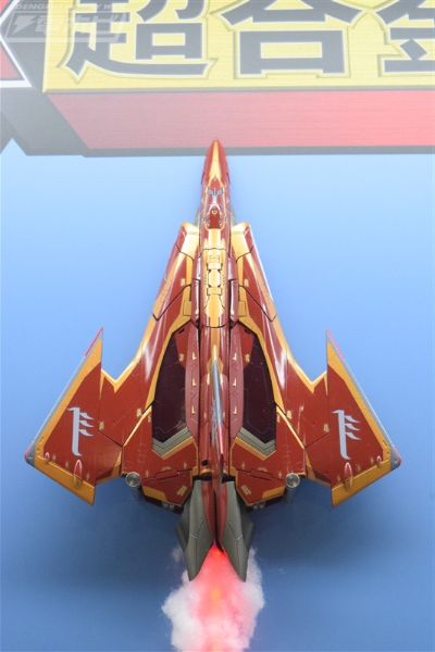 DX超合金 超时空要塞系列 Sv-262Hs 龙III （伯格·康瓦尔特机）赤骑士版