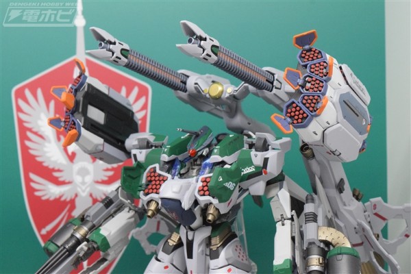 DX超合金 超时空要塞系列 VF-31AX 卡伊洛斯 进阶型 (伯格·康瓦尔特机) 对应武装配件套装