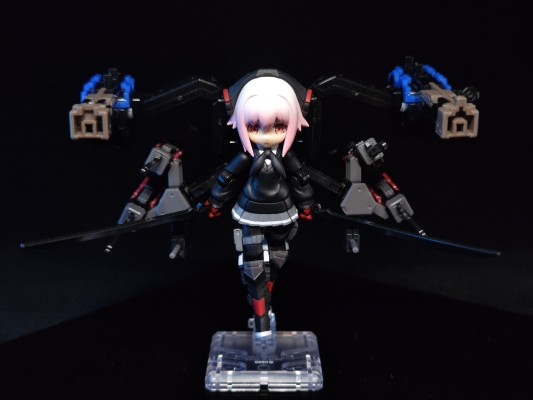 桌面军队 重兵装型女高中生 第二分队 肆