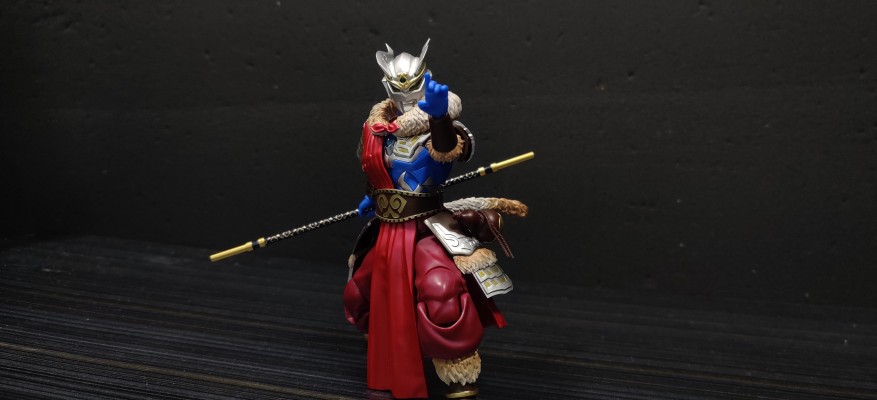 S.H.Figuarts  悟空战袍·赛罗奥特曼