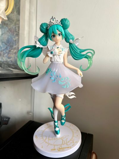 超级景品 “初音未来15周年纪念” 原画师：KEI