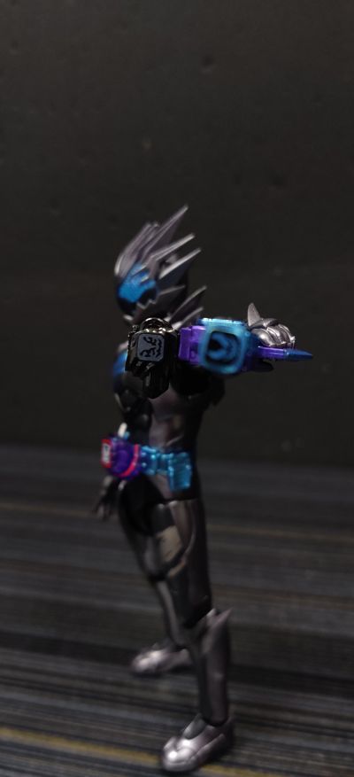 S.H.Figuarts  假面骑士劫克利维斯