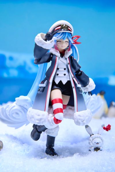 figma#EX-066 初音未来 雪未来 2022  Grand Voyage