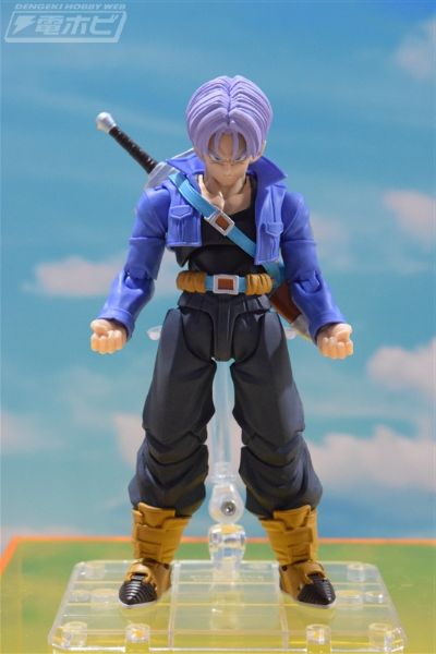 S.H.Figuarts 龙珠Z 超级赛亚人特兰克斯-来自未来的少年-