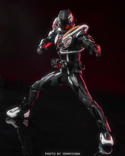 S.H.Figuarts  假面骑士亚克零 + 亚克特效件套装