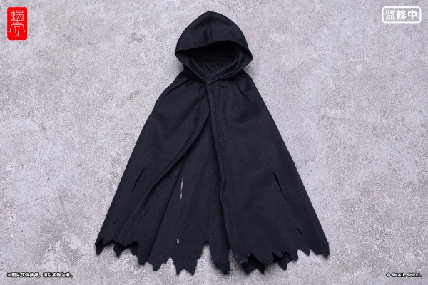 黑色战术连帽披风