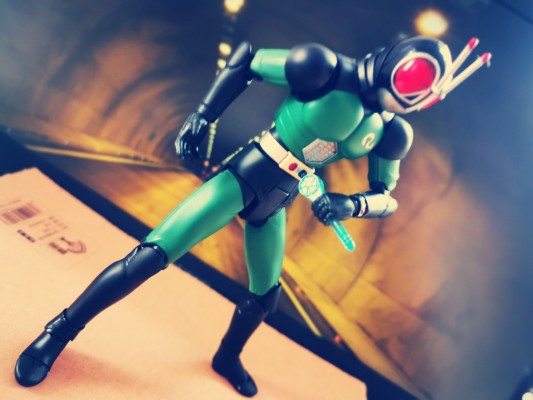 S.H.Figuarts 假面骑士暗日重生