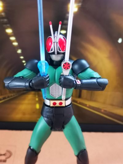 S.H.Figuarts 假面骑士暗日重生