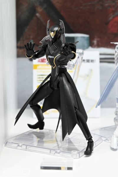 S.H.Figuarts Figuarts系列 虎兔英雄传2 黑先生
