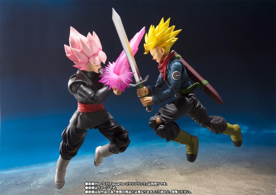 S.H.Figuarts 未来特兰克斯