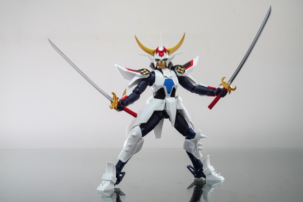 超弹可动 魔神坛斗士 光明皇帝火焰神