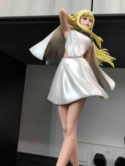 独特魅力 机动战士高达 闪光的哈萨维 琪琪·安达露西亚