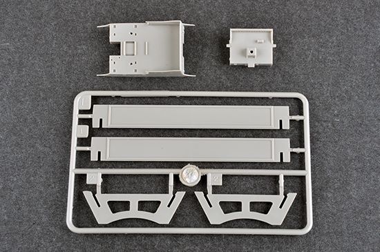 编号：06728 1/700 世界战舰系列 中国海军 072A型坦克登陆舰