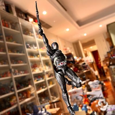 S.H.Figuarts  假面骑士BLACK SUN 假面骑士暗日