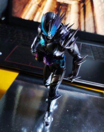 S.H.Figuarts  假面骑士劫克利维斯