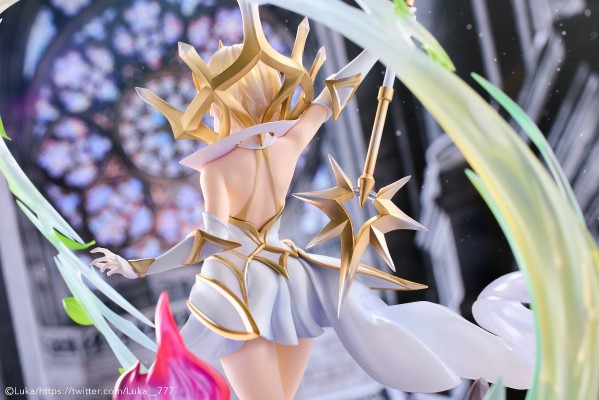 英雄联盟 拉克丝 大元素使