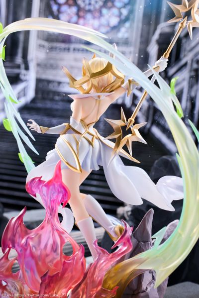 英雄联盟 拉克丝 大元素使