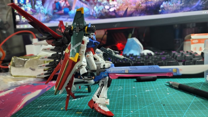 RG#03 翔翼型强袭高达