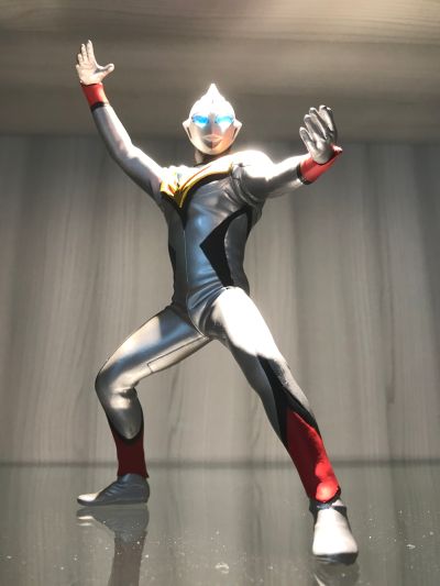 英雄勇像 迪迦奥特曼  假迪迦