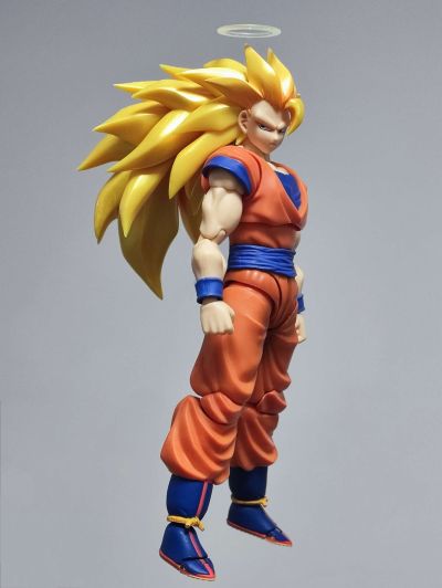 S.H.Figuarts  超级赛亚人3孙悟空
