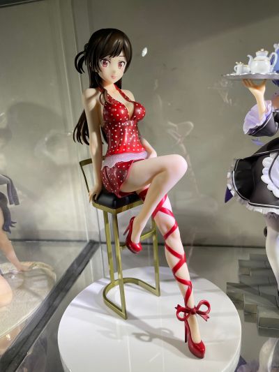 租借女友 水原千鹤 约会礼服