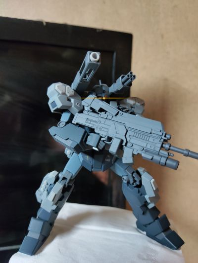 HGUC 1/144 	机动战士高达UC  RGM-96X 杰斯塔加农