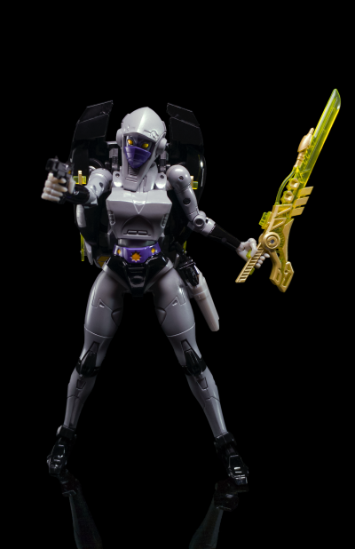 变形金刚 大师级 MP-55 夜莺夜影