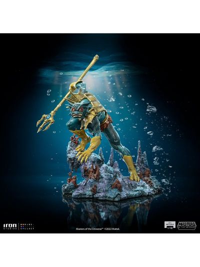 宇宙的巨人希曼 鱼人