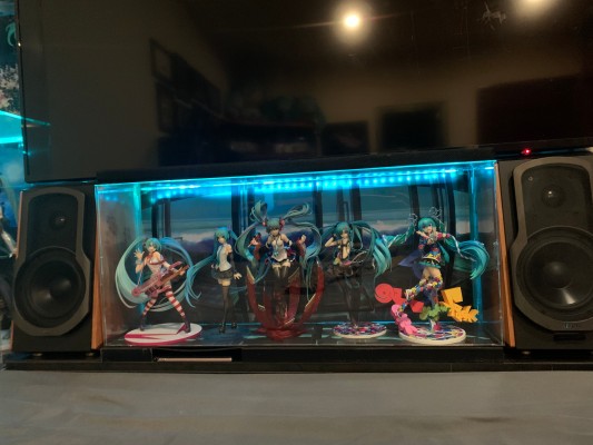 初音未来 MIKU EXPO 5周年纪念歌曲 / Lucky☆Orb: UTA X KASOKU