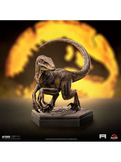 侏罗纪公园 迅猛龙 C