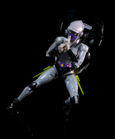 变形金刚 大师级 MP-55 夜莺夜影