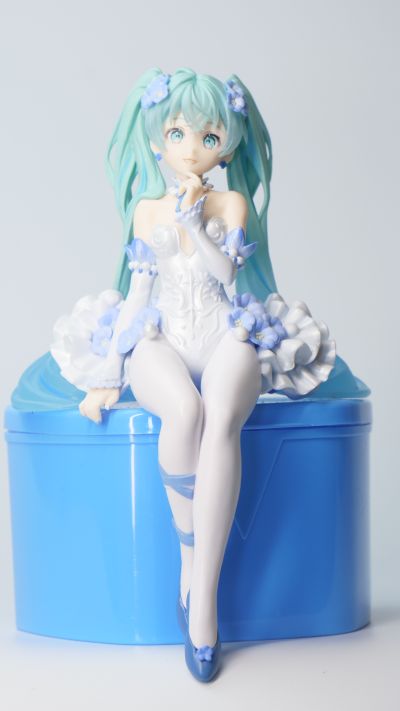 压泡面 初音未来 花仙子 粉蝶花