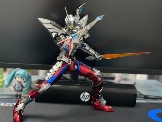 机动奥特曼-赛罗装甲