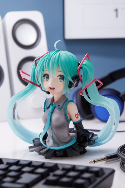 TAITO赏 初音未来39纪念日抽奖活动 A奖 初音未来胸像（原画师：藤原）