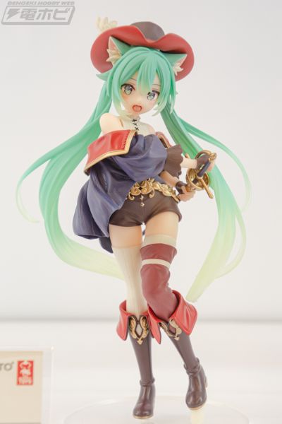 童话仙境 初音未来  穿靴子的猫