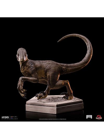 侏罗纪公园 迅猛龙 C