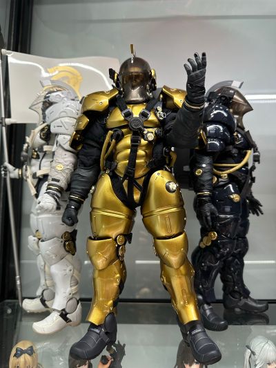 小岛工作室虚拟形象 金色Ludens