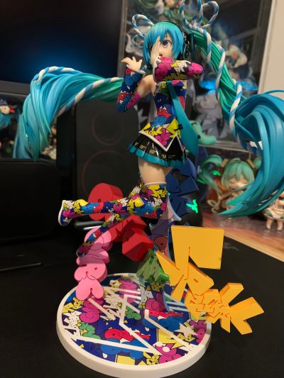 初音未来 MIKU EXPO 5周年纪念歌曲 / Lucky☆Orb: UTA X KASOKU