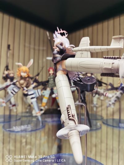 强袭魔女剧场版 海德玛瑞・W・施瑙佛